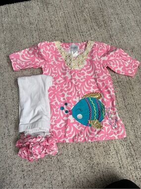 Mud Pie Pink and White Fish Applique Matching Set Euc size 4